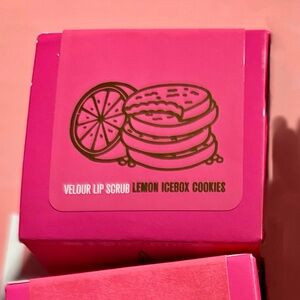 Jeffree Star Cosmetics Velour Lip Scrub Lemon Icebox Cookies New